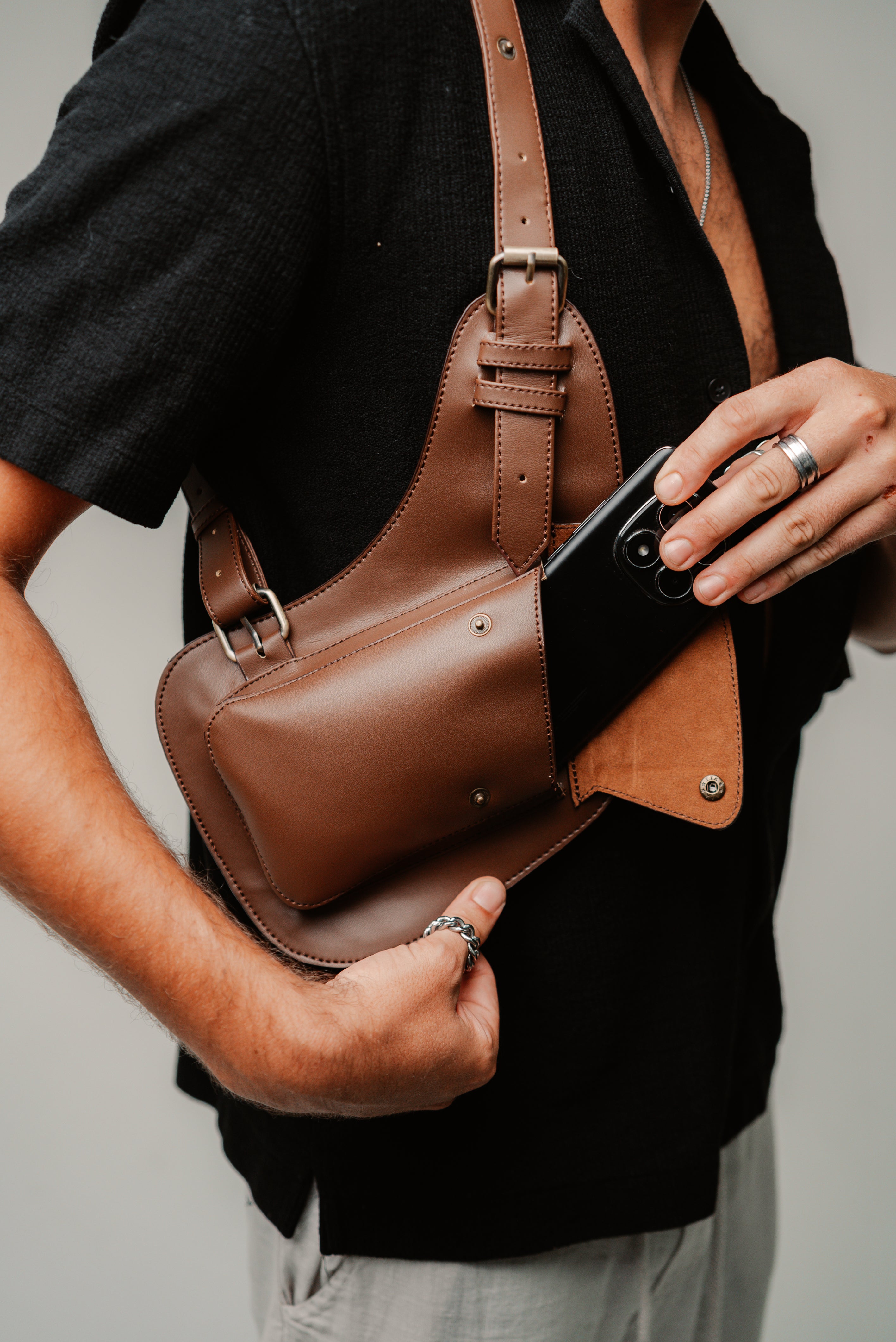 Lashasana Holster Bag— Cactus Leather